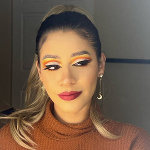 Meet your Posher, Loanny